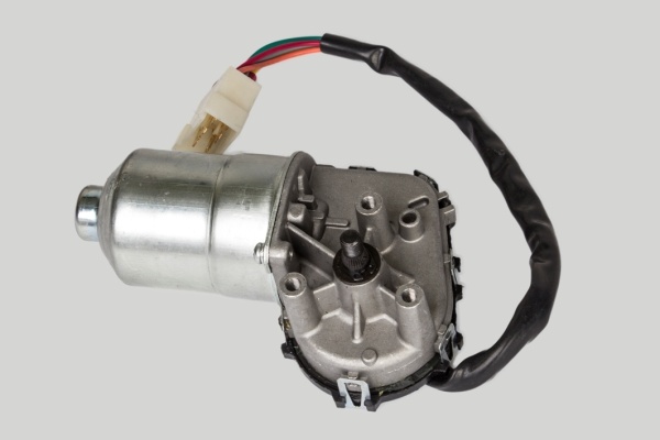 Фото 0 390 243 201  (HW010A) (12В/40Вт) (АМ) Мотор стеклоочистителя (20 шт)