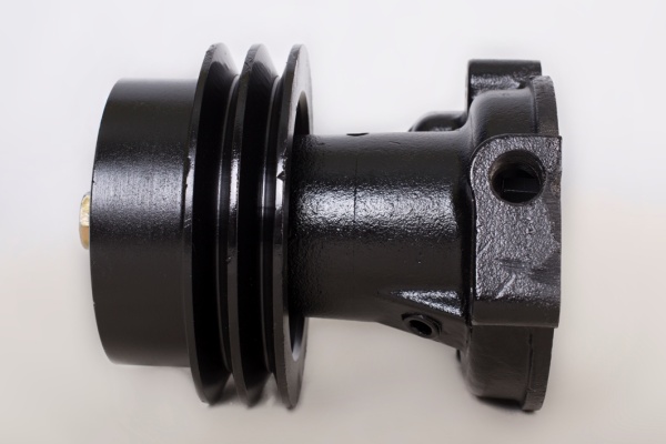 Фото 245-1307010-А1-10 Насос водяной (АМ) (2)