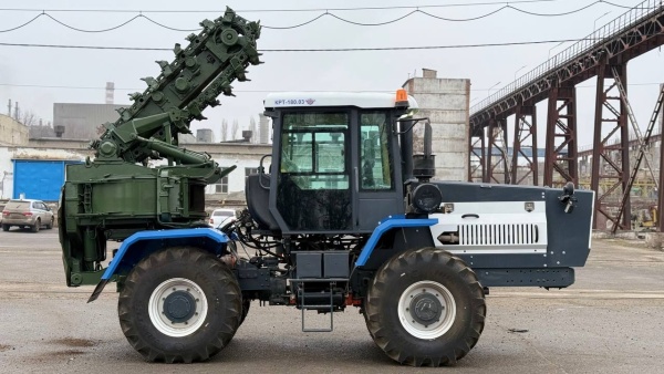 Фото Трактор КРТ Баровая установка