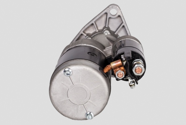 Фото 74.3708-01 Стартер (12В/3,2кВт)МТЗ, МАЗ, ГАЗ, Д-243, Д-245, Д-246, ЗИЛ-5301 редукторный 3.2 (АМ) (2)