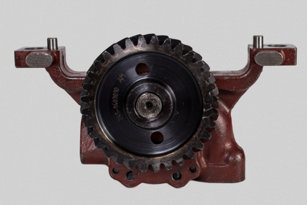 Фото 245-1403010 Насос масляный Д-242,244,245.4,245.5(Евро 2) z=32 (6) (АМ)