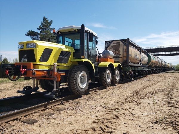 Фото Колесно-реверсный трактор КРТ-2 локотрактор