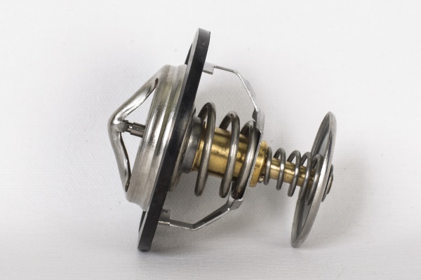 Фото ТС107.1306100-08 (АМ) Термостат ГАЗ 3302, 2705 с дв ГАЗ 560 "Штайер", 85°С(норм.100)