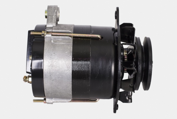 Фото Г1000.01.1 Генератор Тракторы Т-4А, Т-4М, ЛТЗ-145, ДТ-75Д, ТТ-4, ТТ-4М, ВТ-100Д, (14В/72А) (АМ) (4)