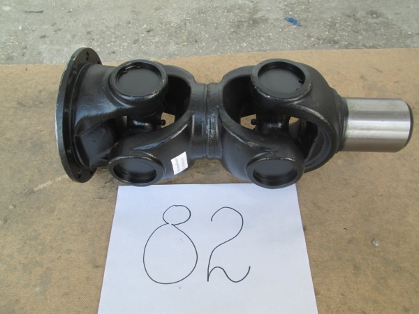 Фото 82-4250010-10 (700А.22.04.000-3) (АМ) Вал карданный заднего моста