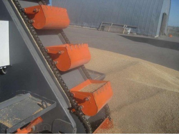 Фото Погрузчик ковшовый шнековый КШП-6УМ