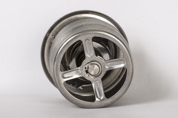 Фото ТС107.1306100-06 (АМ) Термостат МАЗ,КРАЗ,УРАЛ,автобусы МАЗ,ЛАЗ с дв ЯМЗ-236,238,240, 80°С(норм.100)